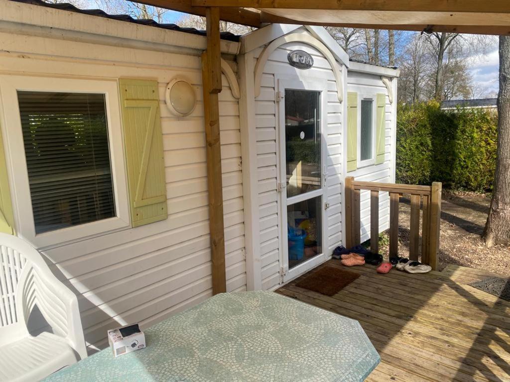 Mobil-Home Au Parc Des Roches Saint-Chéron Exterior foto